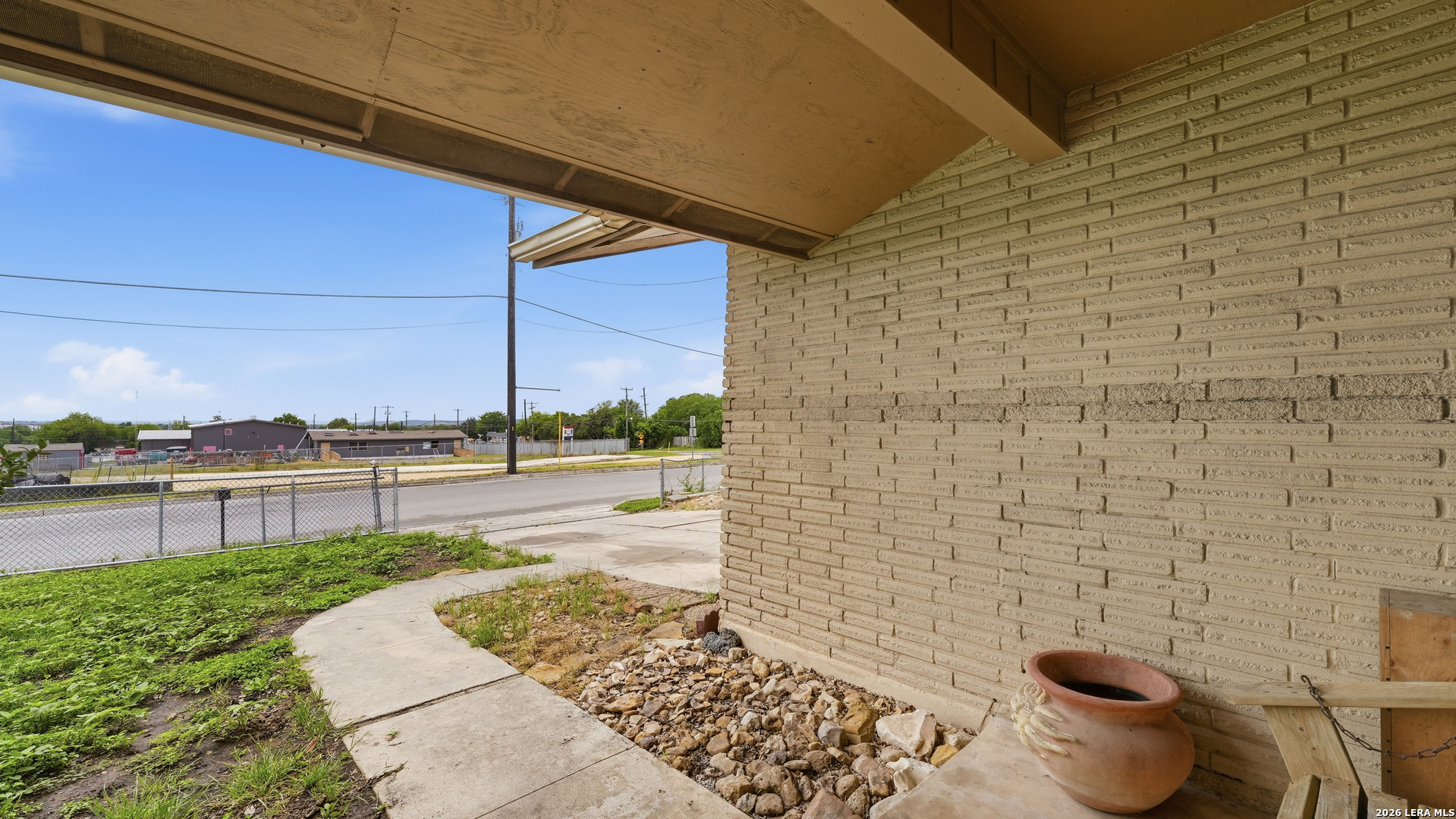 103 7th Street Converse TX 78109