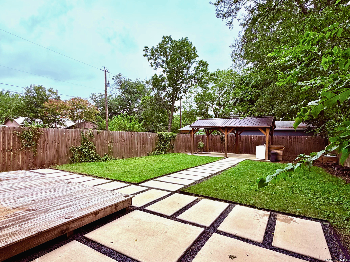 623 Saint Charles San Antonio TX 78202