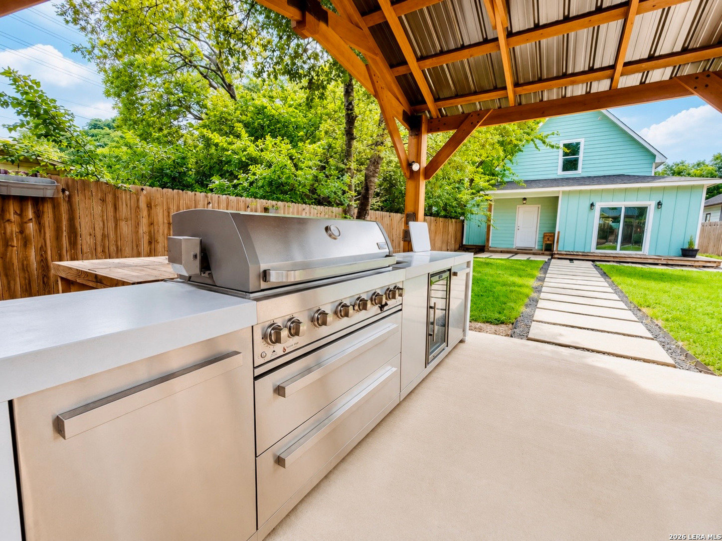 623 Saint Charles San Antonio TX 78202