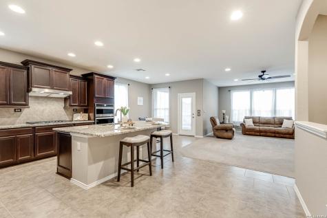 12102 Panhandle San Antonio TX 78254