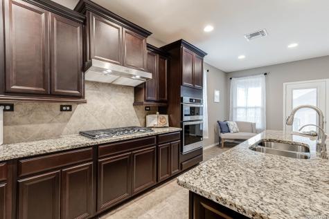 12102 Panhandle San Antonio TX 78254