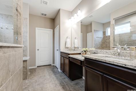12102 Panhandle San Antonio TX 78254