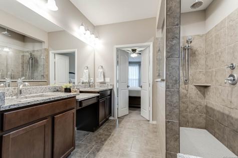 12102 Panhandle San Antonio TX 78254