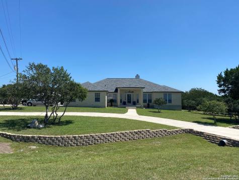 354 Zenith Lane New Braunfels TX 78132