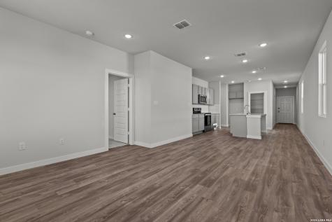 4338 Hobbiton Way New Braunfels TX 78130