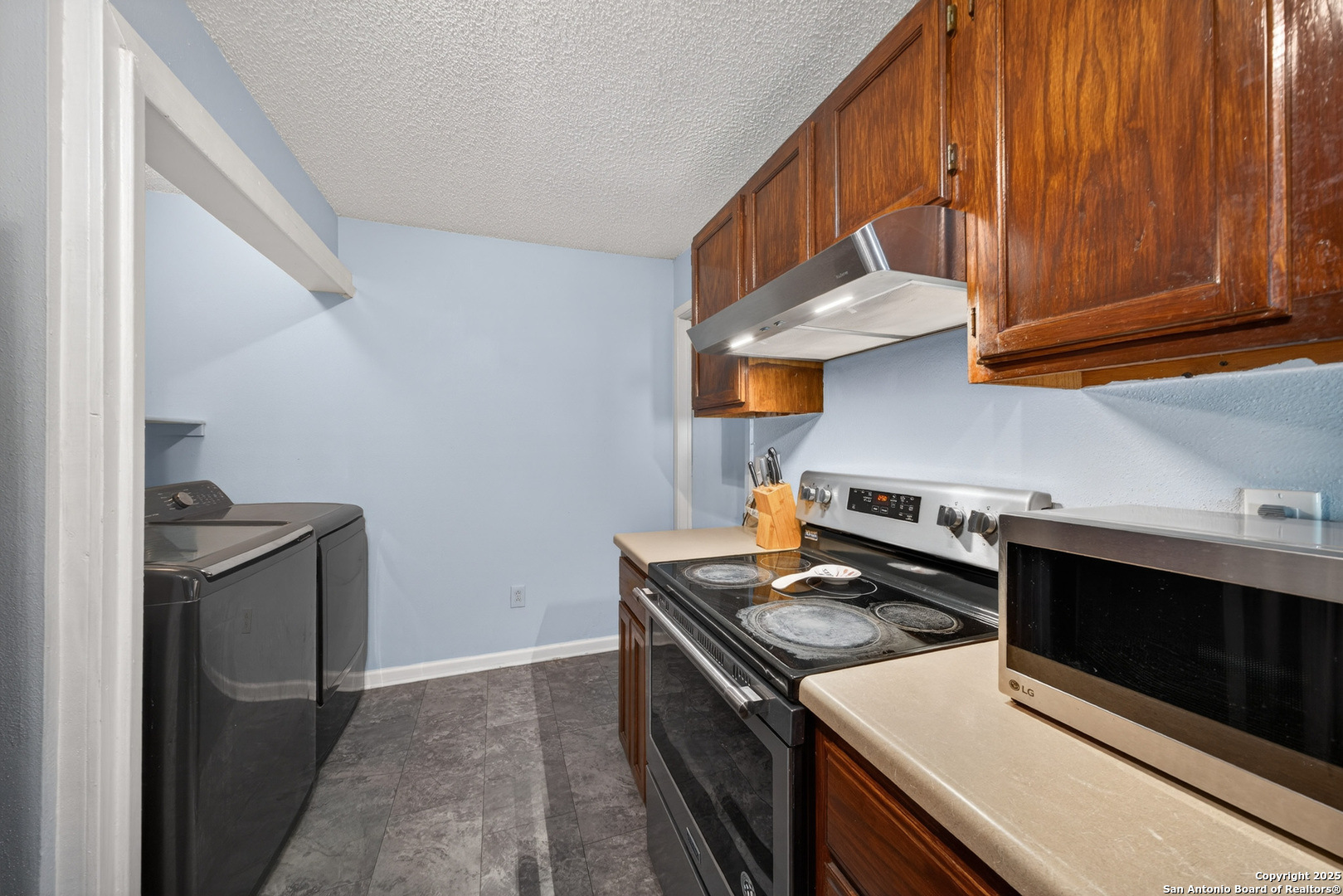9714 Valley Crest San Antonio TX 78250