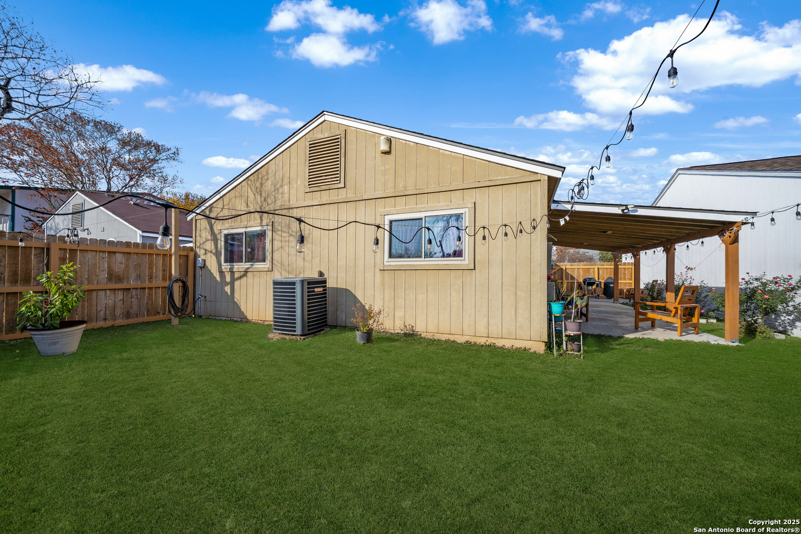 9714 Valley Crest San Antonio TX 78250