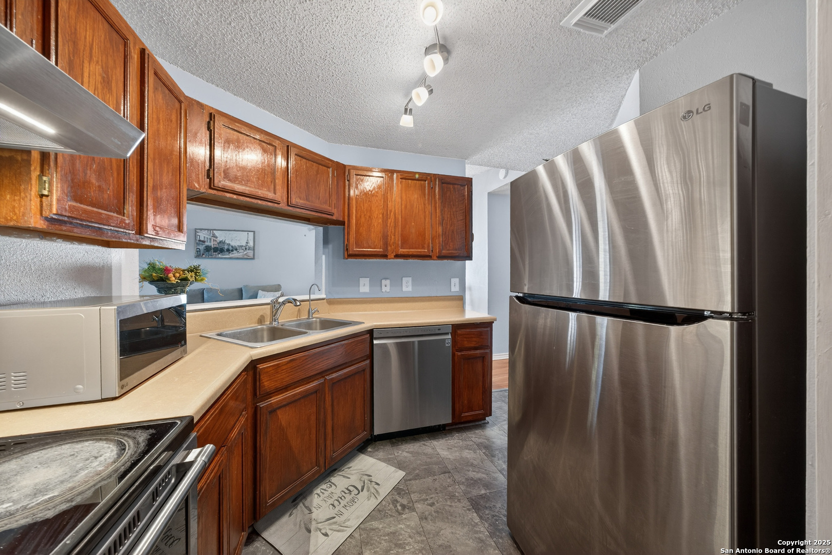 9714 Valley Crest San Antonio TX 78250