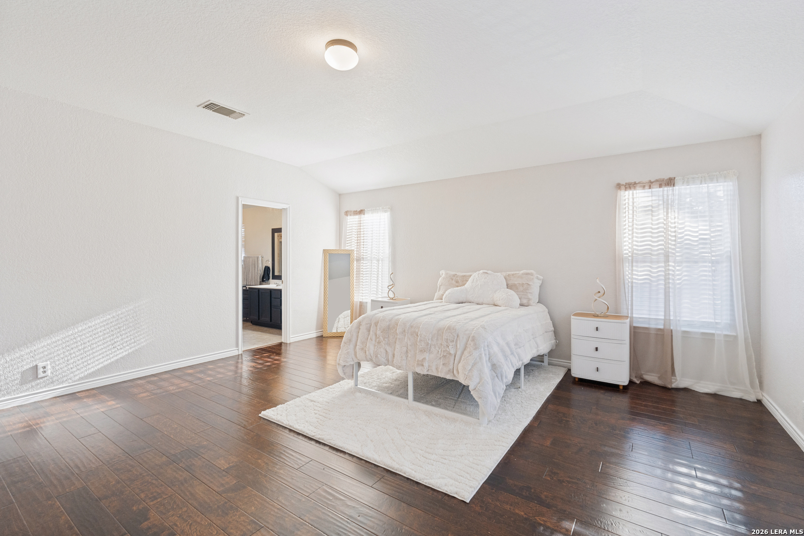 147 Woodstone Loop Cibolo TX 78108