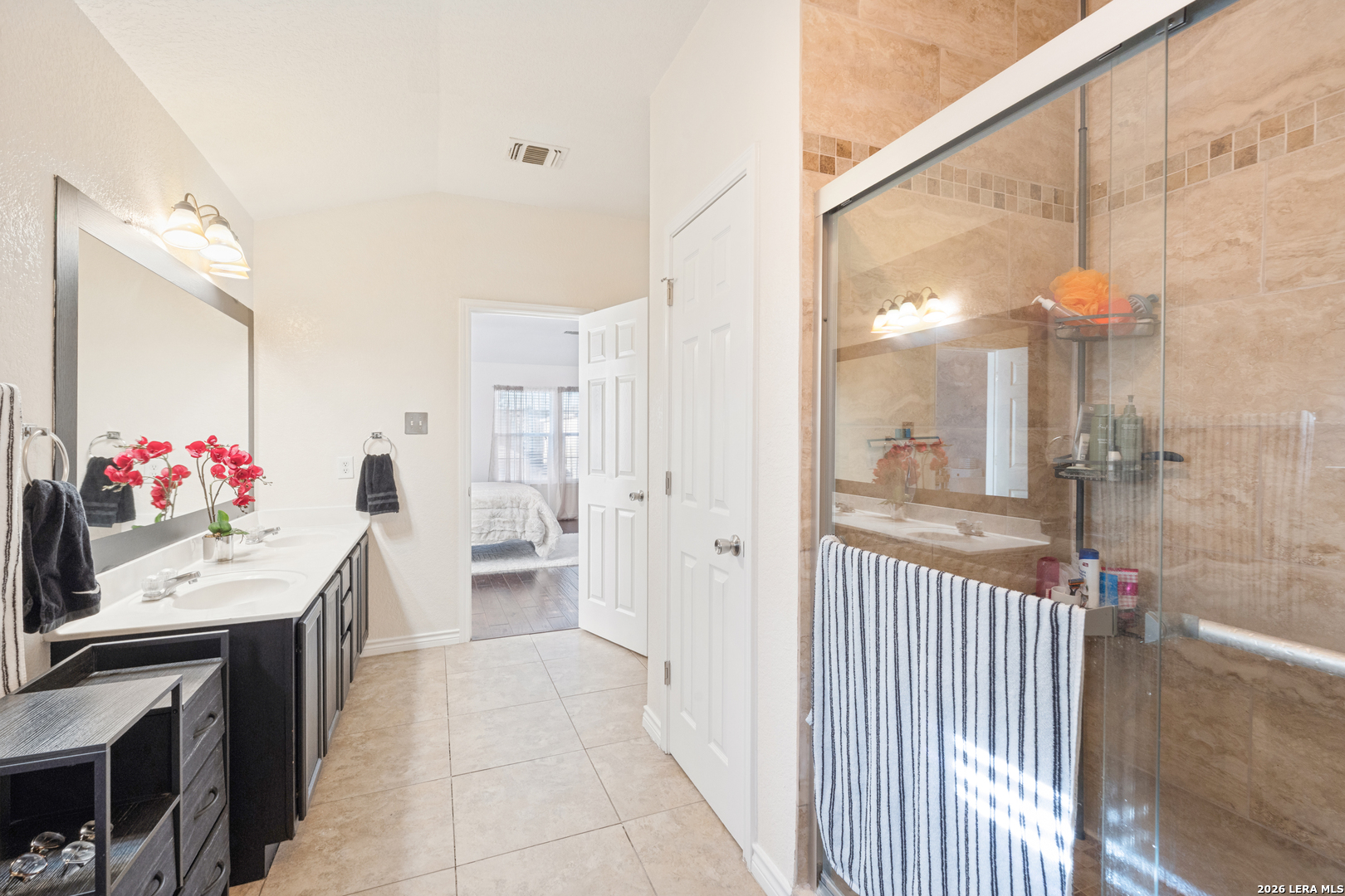 147 Woodstone Loop Cibolo TX 78108