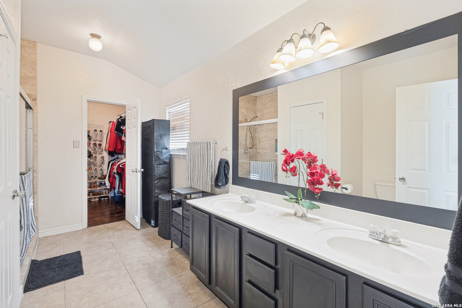 147 Woodstone Loop Cibolo TX 78108