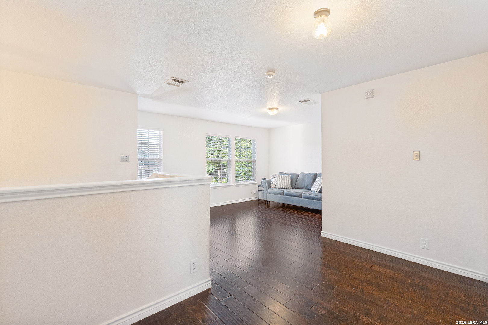 147 Woodstone Loop Cibolo TX 78108