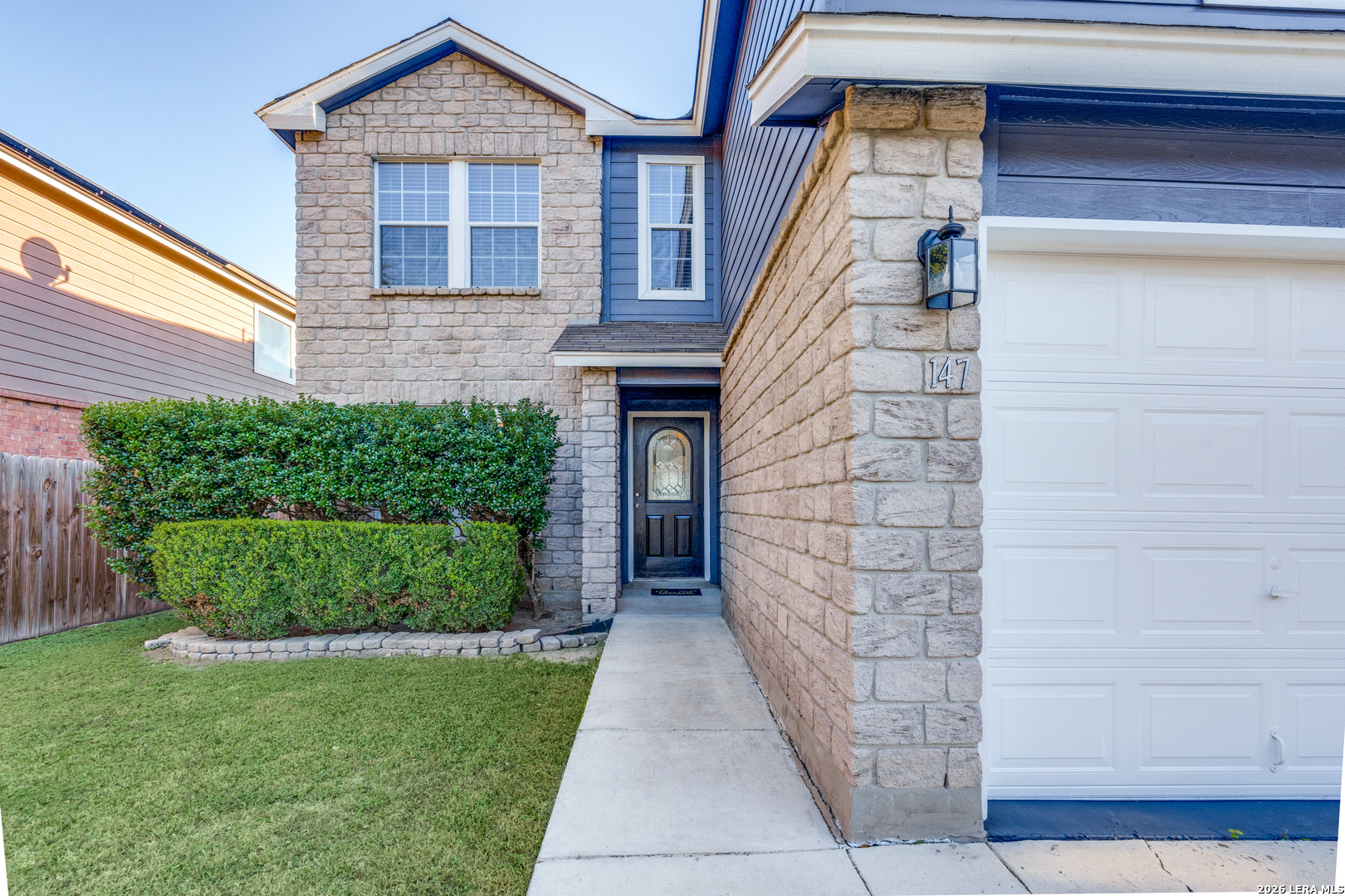 147 Woodstone Loop Cibolo TX 78108