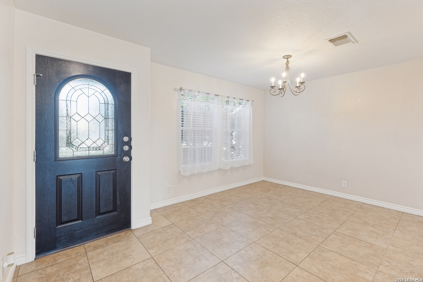 147 Woodstone Loop Cibolo TX 78108