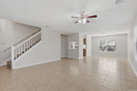 7846 Farlin Park Drive San Antonio TX 78249