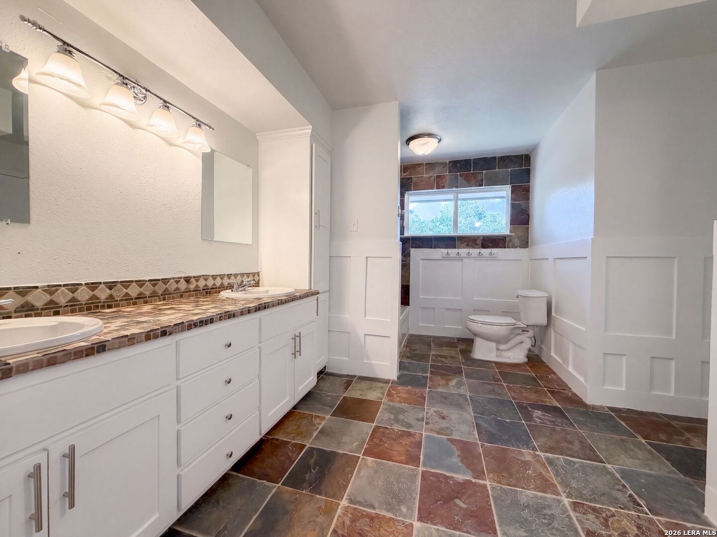 106 Briarcliff Drive Castle Hills TX 78213