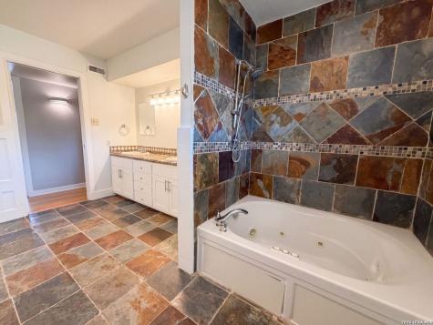 106 Briarcliff Drive Castle Hills TX 78213