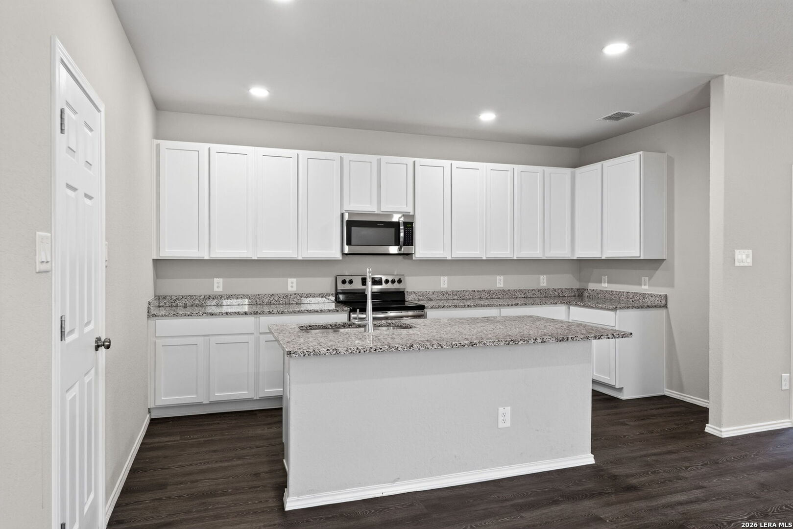 3239 Farm Oak San Antonio TX 78223