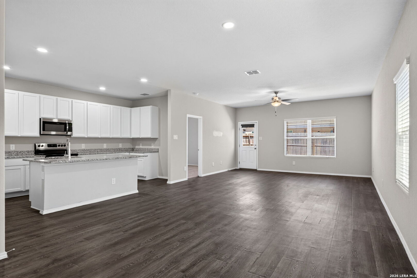 3239 Farm Oak San Antonio TX 78223