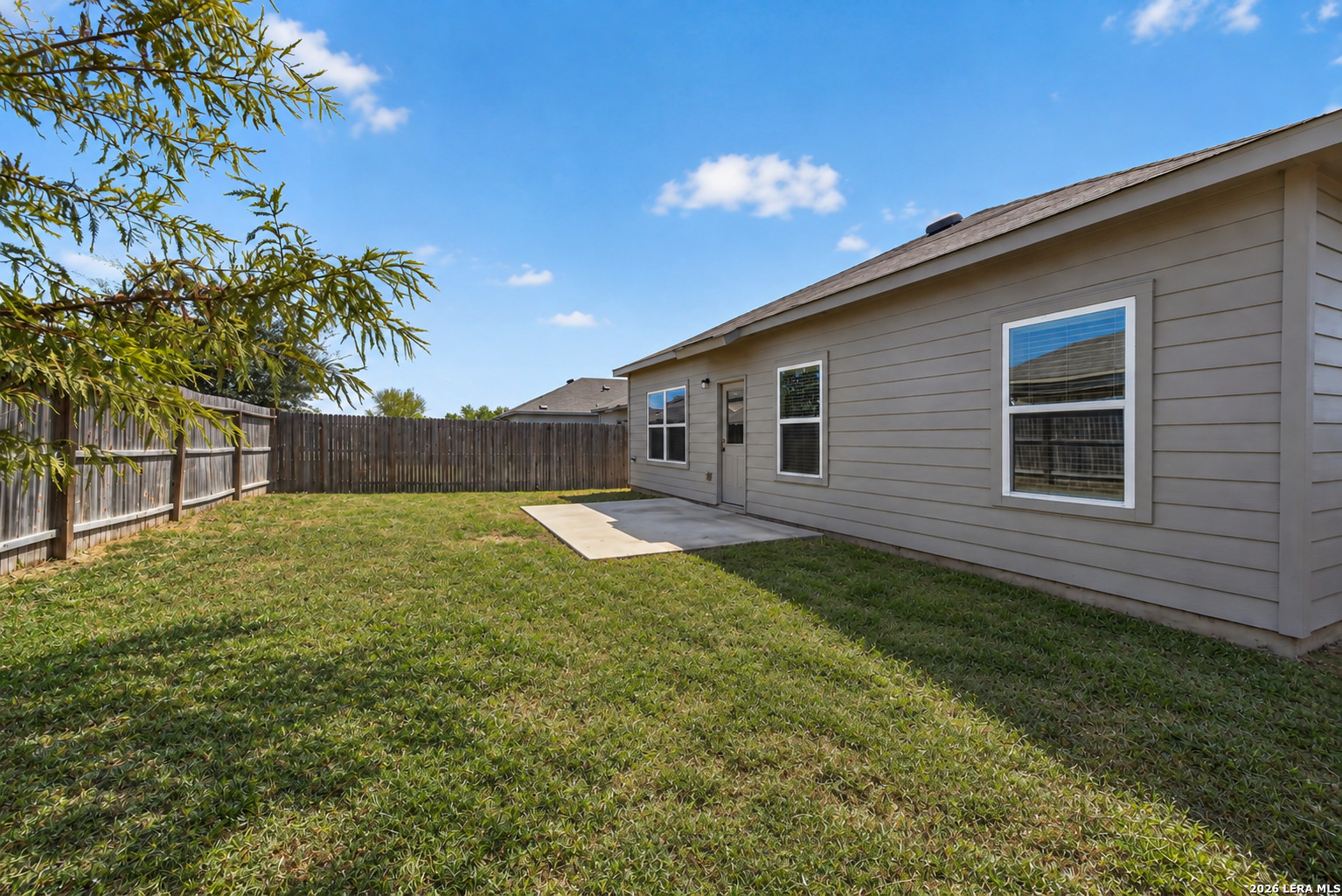 3239 Farm Oak San Antonio TX 78223