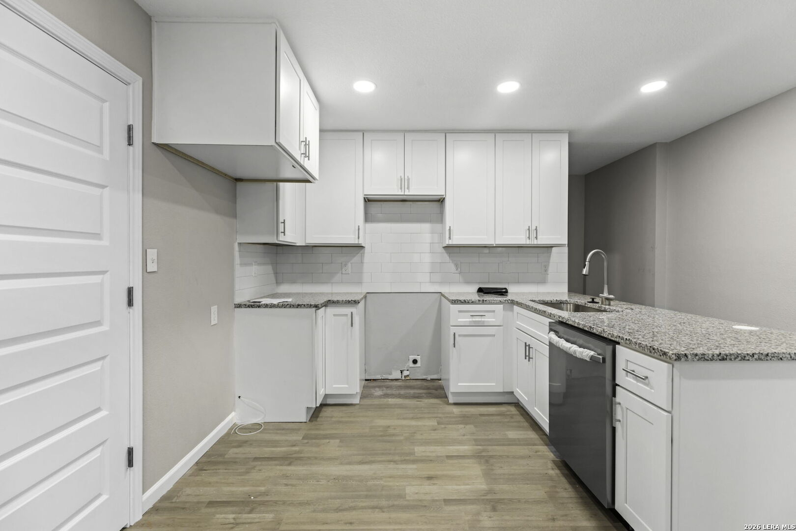 9810 Eveningway San Antonio TX 78233