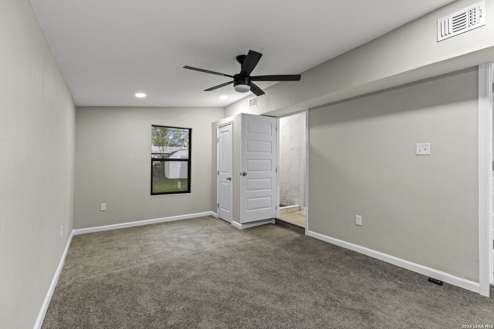 9810 Eveningway San Antonio TX 78233