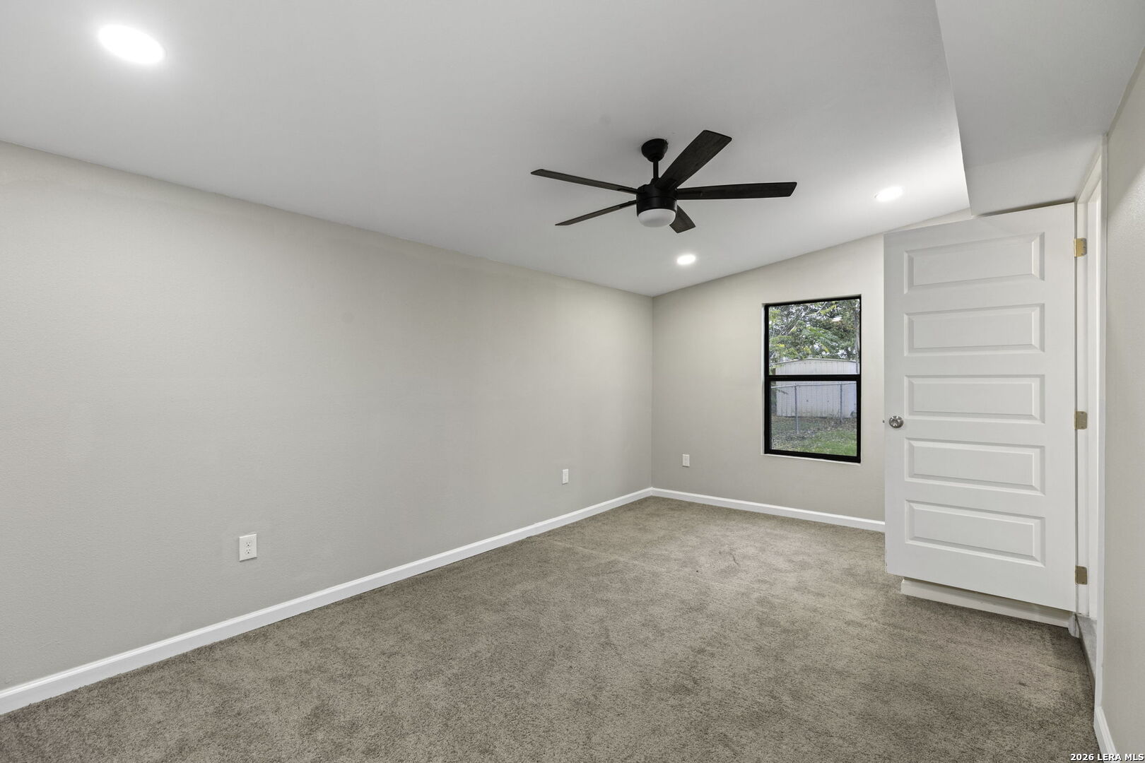 9810 Eveningway San Antonio TX 78233