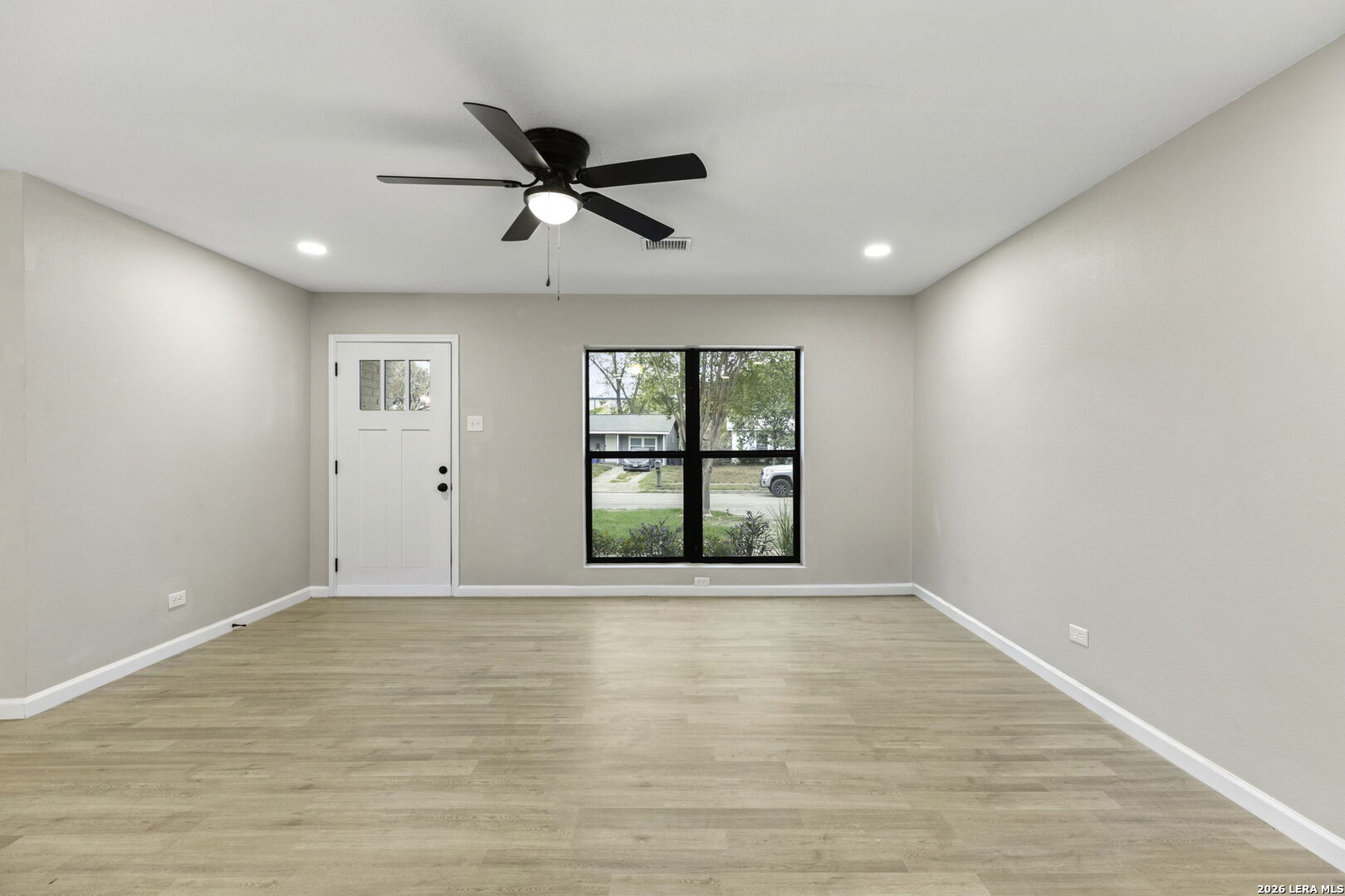 9810 Eveningway San Antonio TX 78233