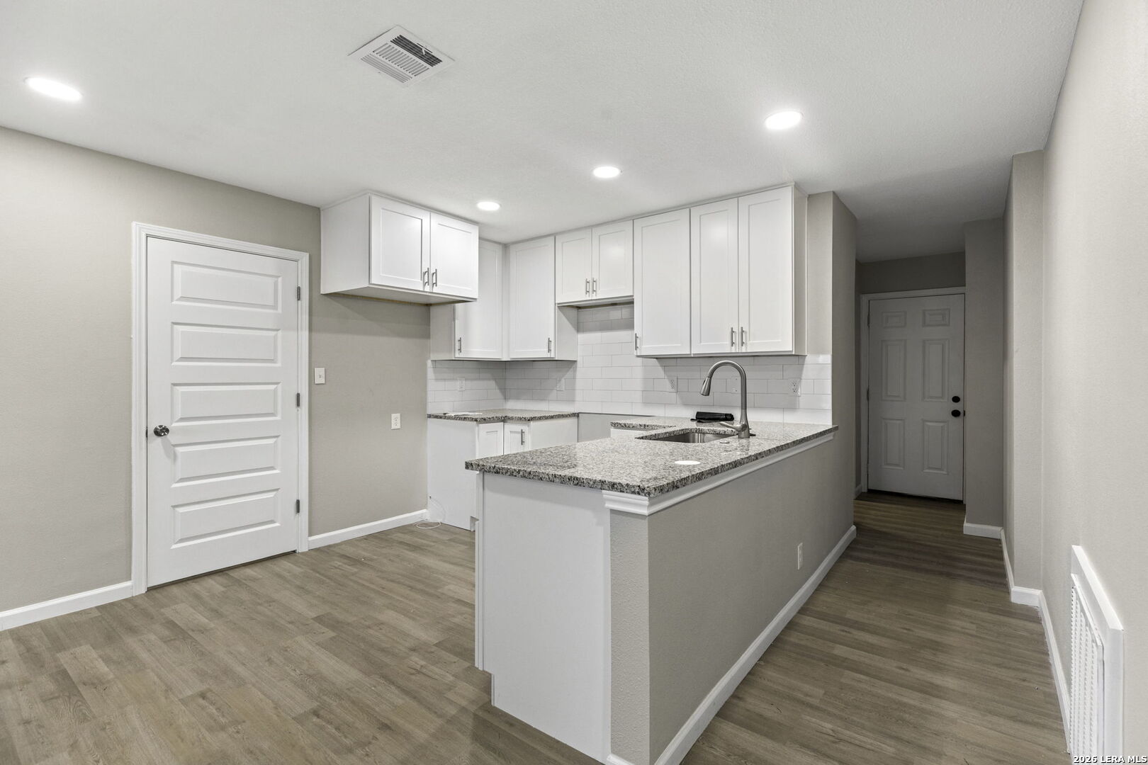 9810 Eveningway San Antonio TX 78233