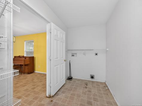 1507 Lilac Mist San Antonio TX 78260