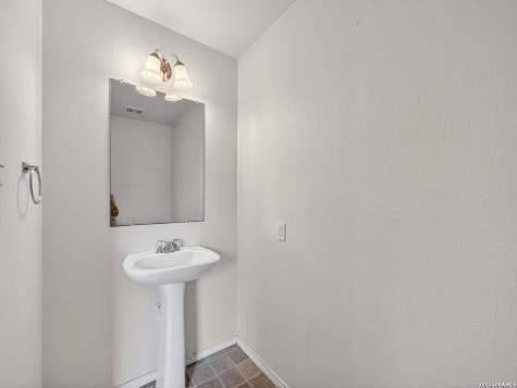1507 Lilac Mist San Antonio TX 78260