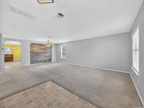 1507 Lilac Mist San Antonio TX 78260