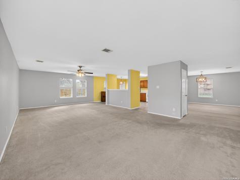 1507 Lilac Mist San Antonio TX 78260