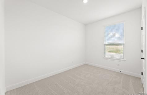 419 Nightingale Avenue Marion TX 78124