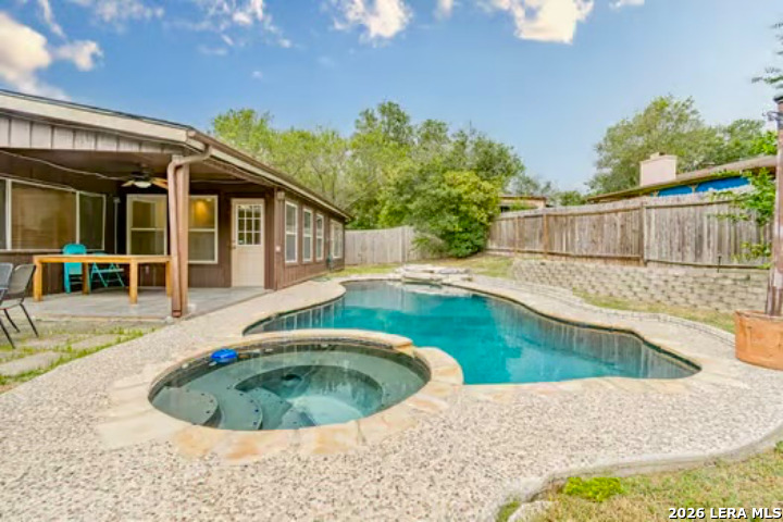 5727 Sky Country San Antonio TX 78247