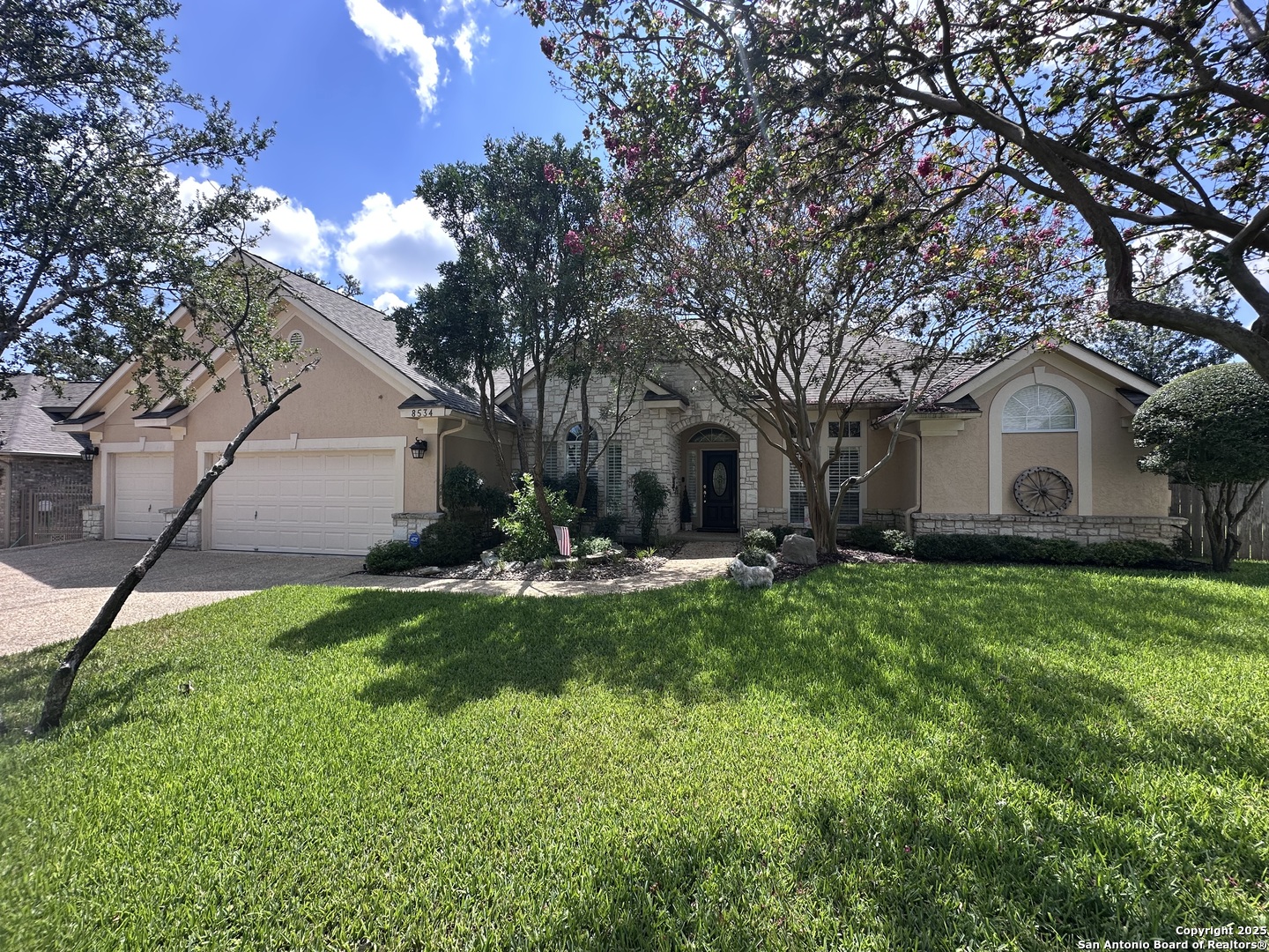 8534 Fairway Trail Drive Boerne TX 78015
