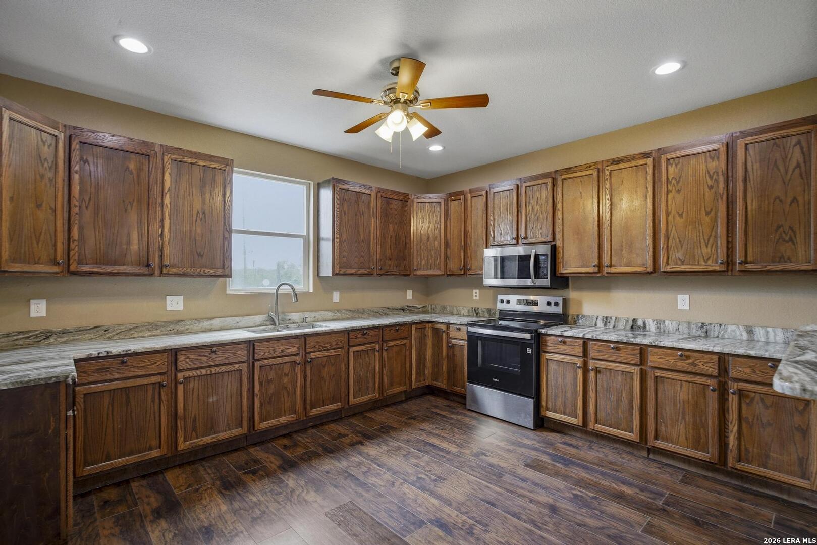 24008 Tumbleweed Lane San Antonio TX 78264