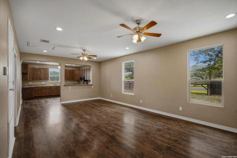 24008 Tumbleweed Lane San Antonio TX 78264