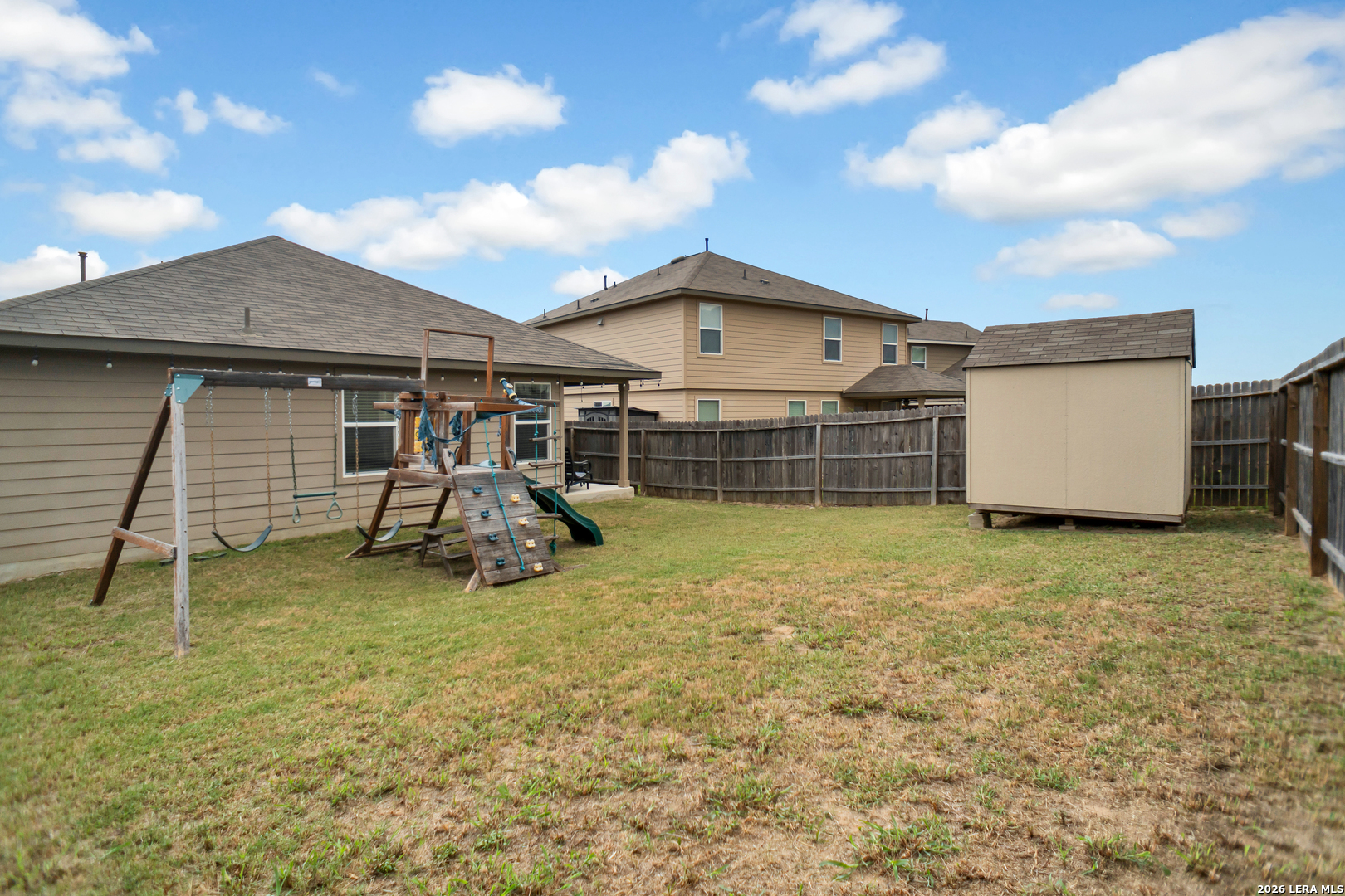 6437 N Hoffman Plain San Antonio TX 78252