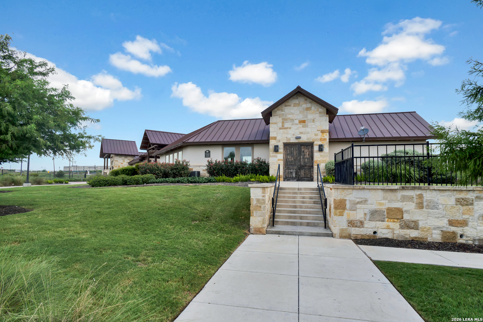 6437 N Hoffman Plain San Antonio TX 78252