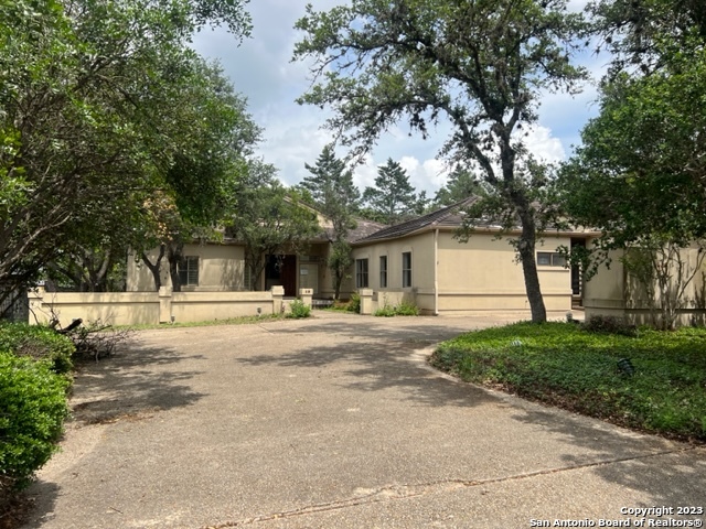 12 Devon Wood San Antonio TX 78257