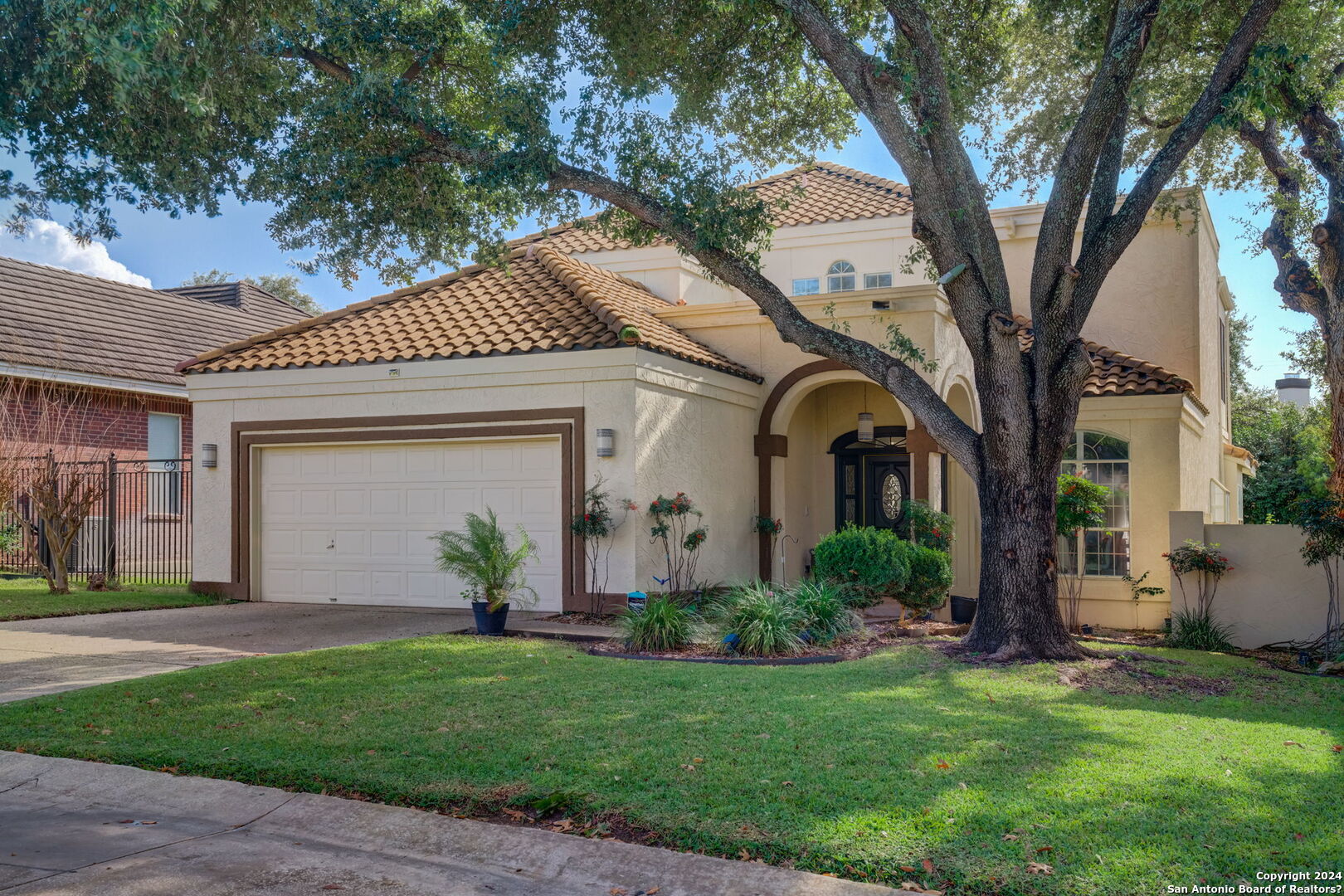 618 N Birdsong San Antonio TX 78258