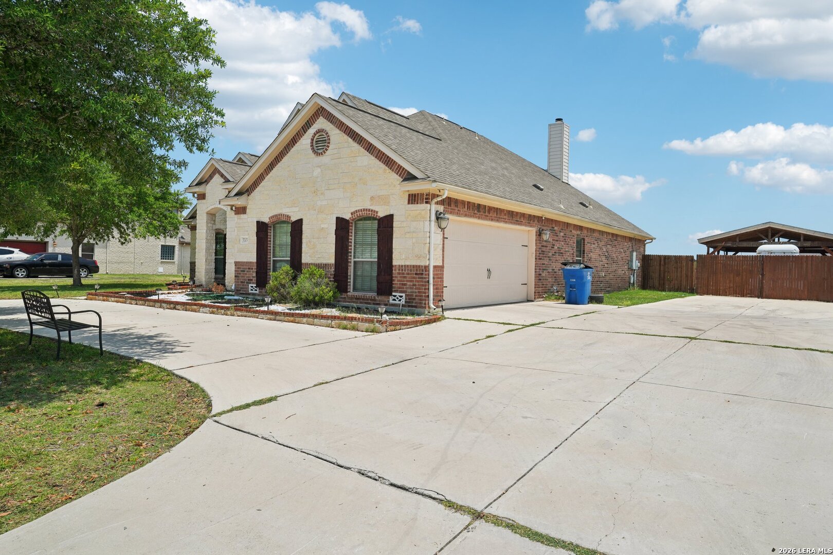 7027 Laura Heights Schertz TX 78154