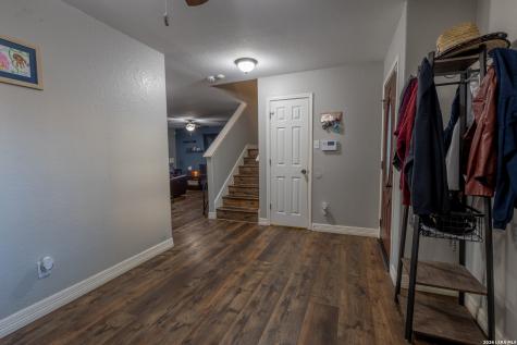 6119 Spotters Ridge San Antonio TX 78233