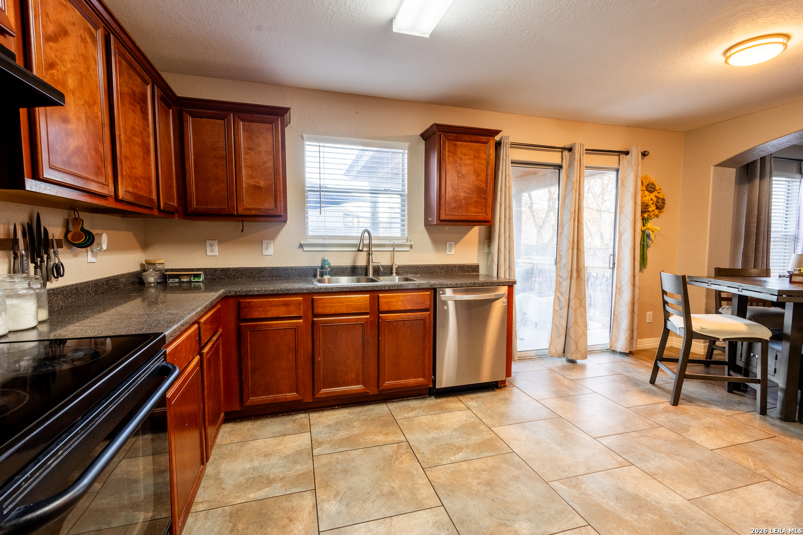 6119 Spotters Ridge San Antonio TX 78233