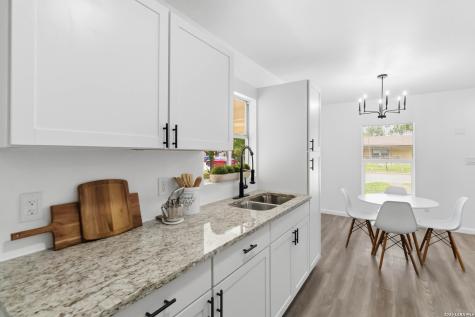 522 Crane Avenue San Antonio TX 78214