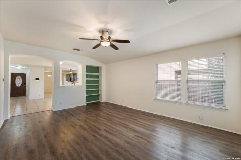 9614 Old Quarry San Antonio TX 78250