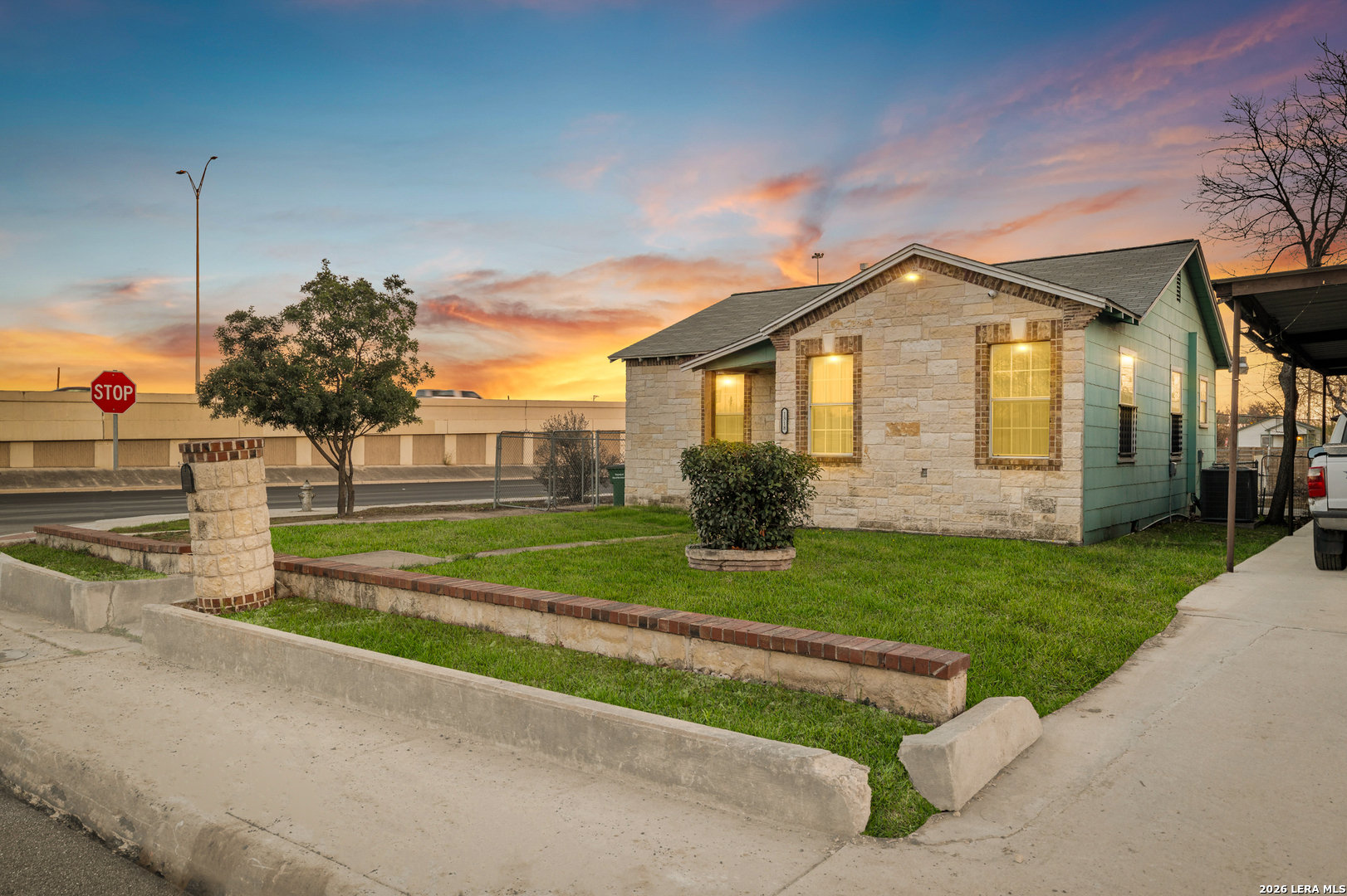 1318 San Francisco San Antonio TX 78201