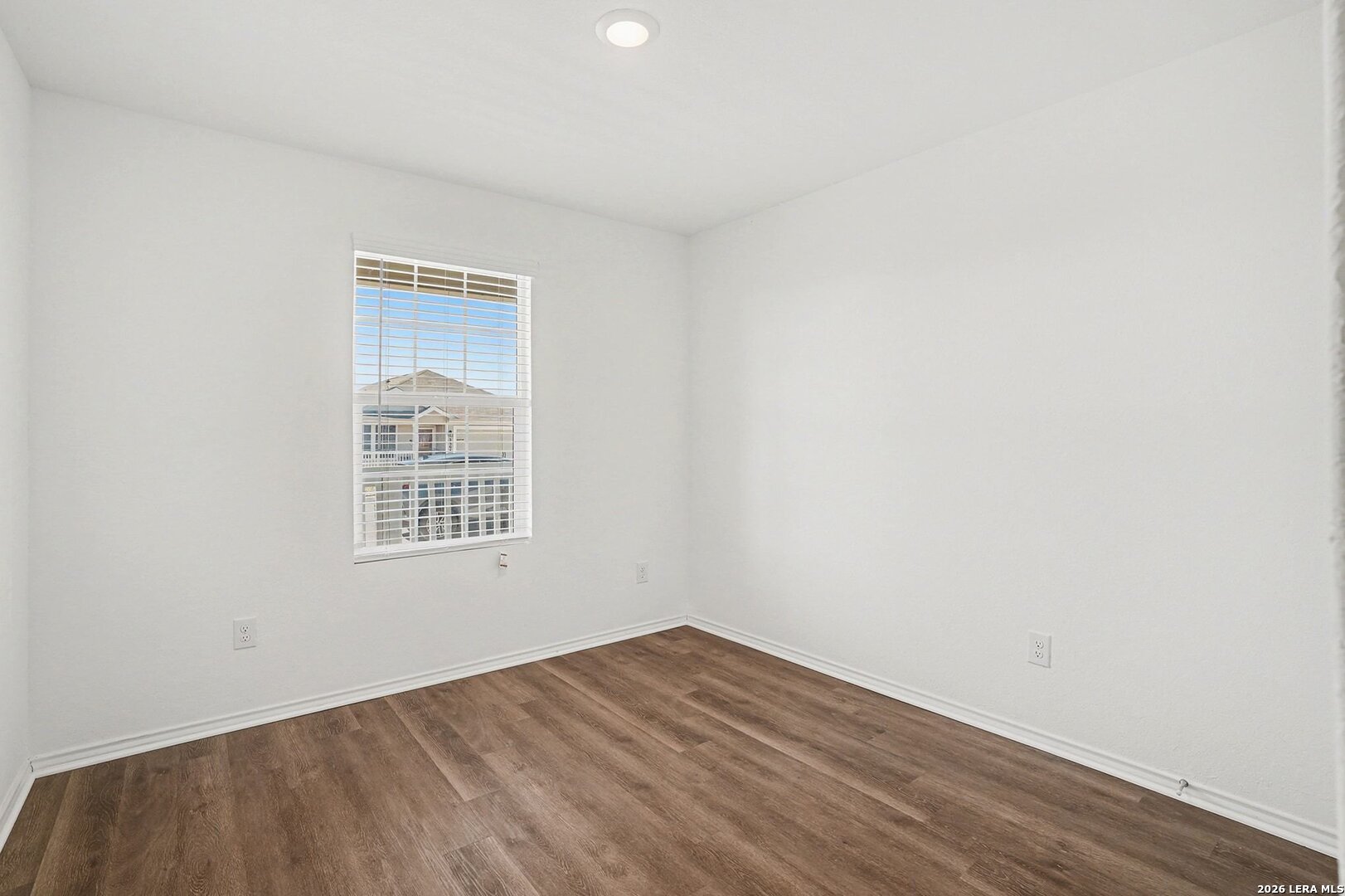 5439 Elm Valley San Antonio TX 78242