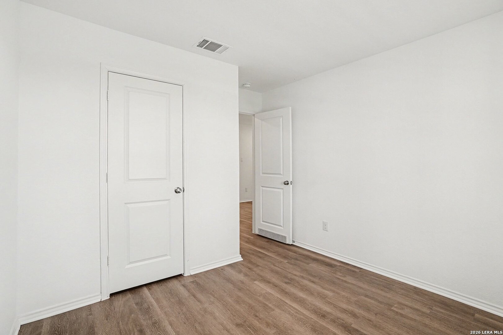 5439 Elm Valley San Antonio TX 78242